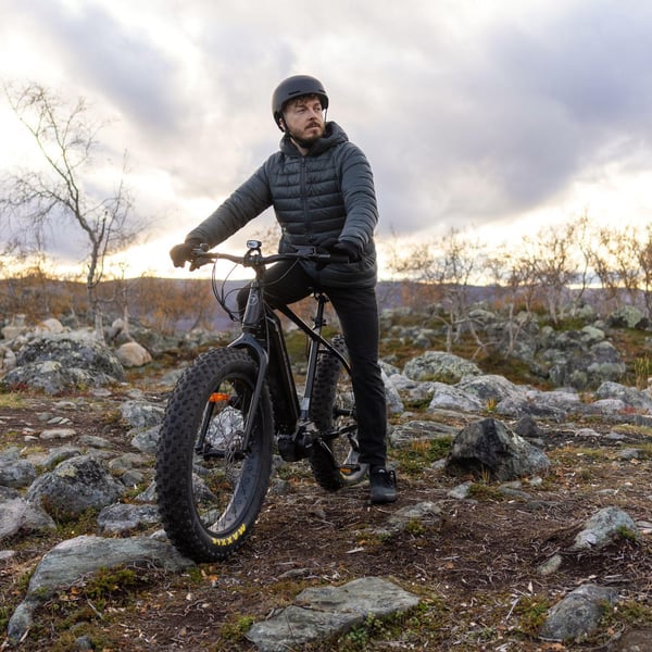 FitNord Rumble 900 Sähköfatbike, musta (882 Wh tehoakku)