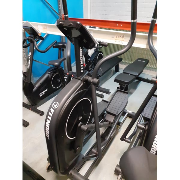 **OUTLET** FitNord Hiker 500F Crosstrainer VALMIIKSI KASATTU