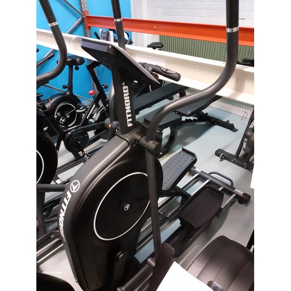 **OUTLET** FitNord Hiker 300F Crosstrainer VALMIIKSI KASATTU