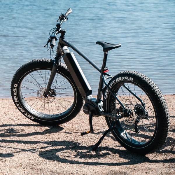 FitNord Rumble 500 Sähköfatbike 2024, musta (720 Wh tehoakku)