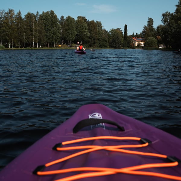 FitNord Seal One ilmatäytteinen kajakki, tumma violetti (1-istuttava)