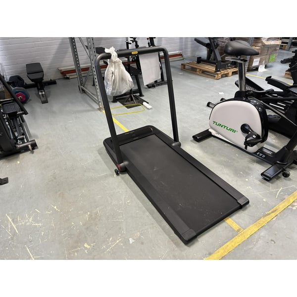 **OUTLET** Flow Fitness Runner DTM200i juoksumatto